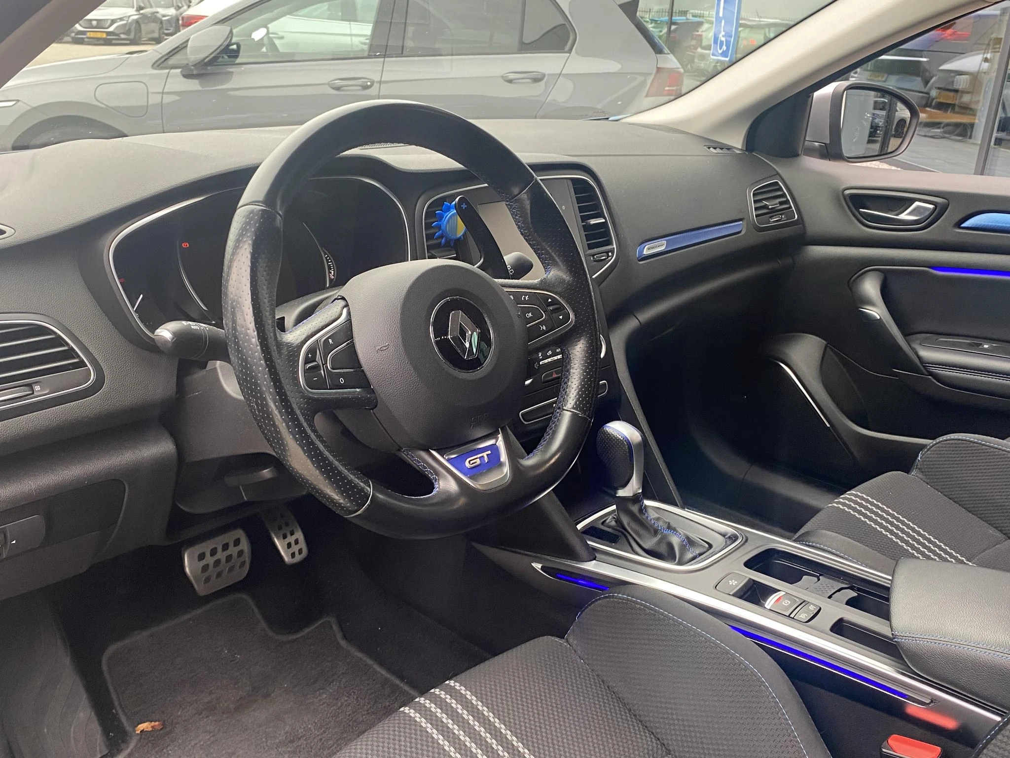 Renault-Mégane-image-3