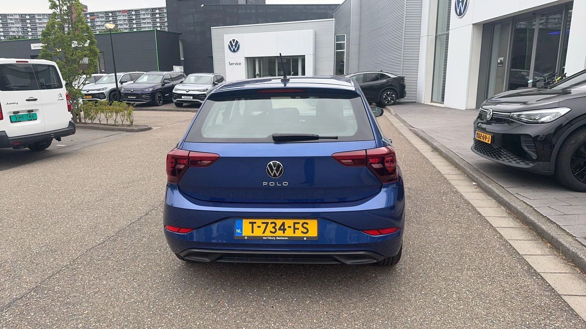 Volkswagen-Polo-image-5
