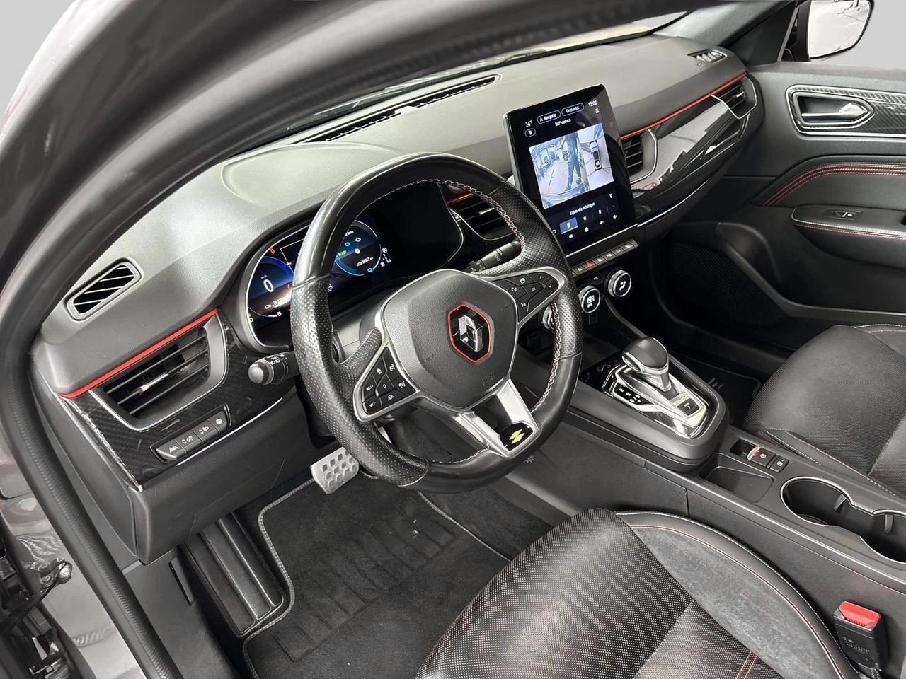 Renault-Arkana-image-8