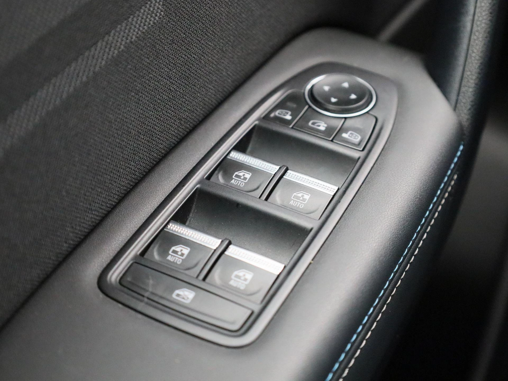 Renault-Captur-image-29