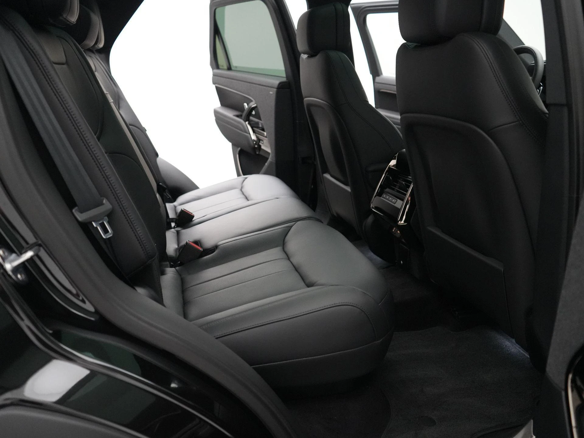 Land Rover-Range Rover Sport-image-26