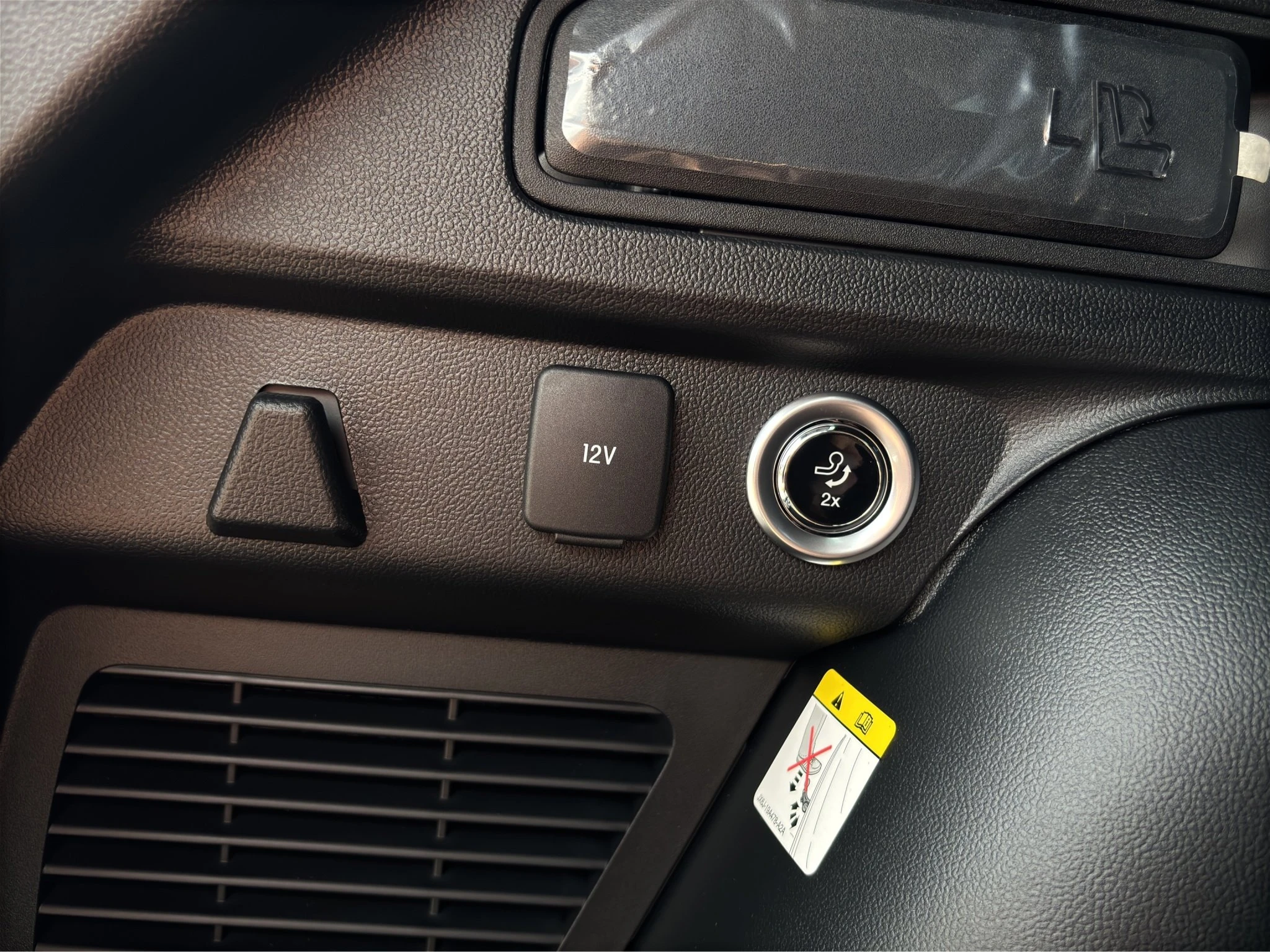 Ford-Kuga-image-27