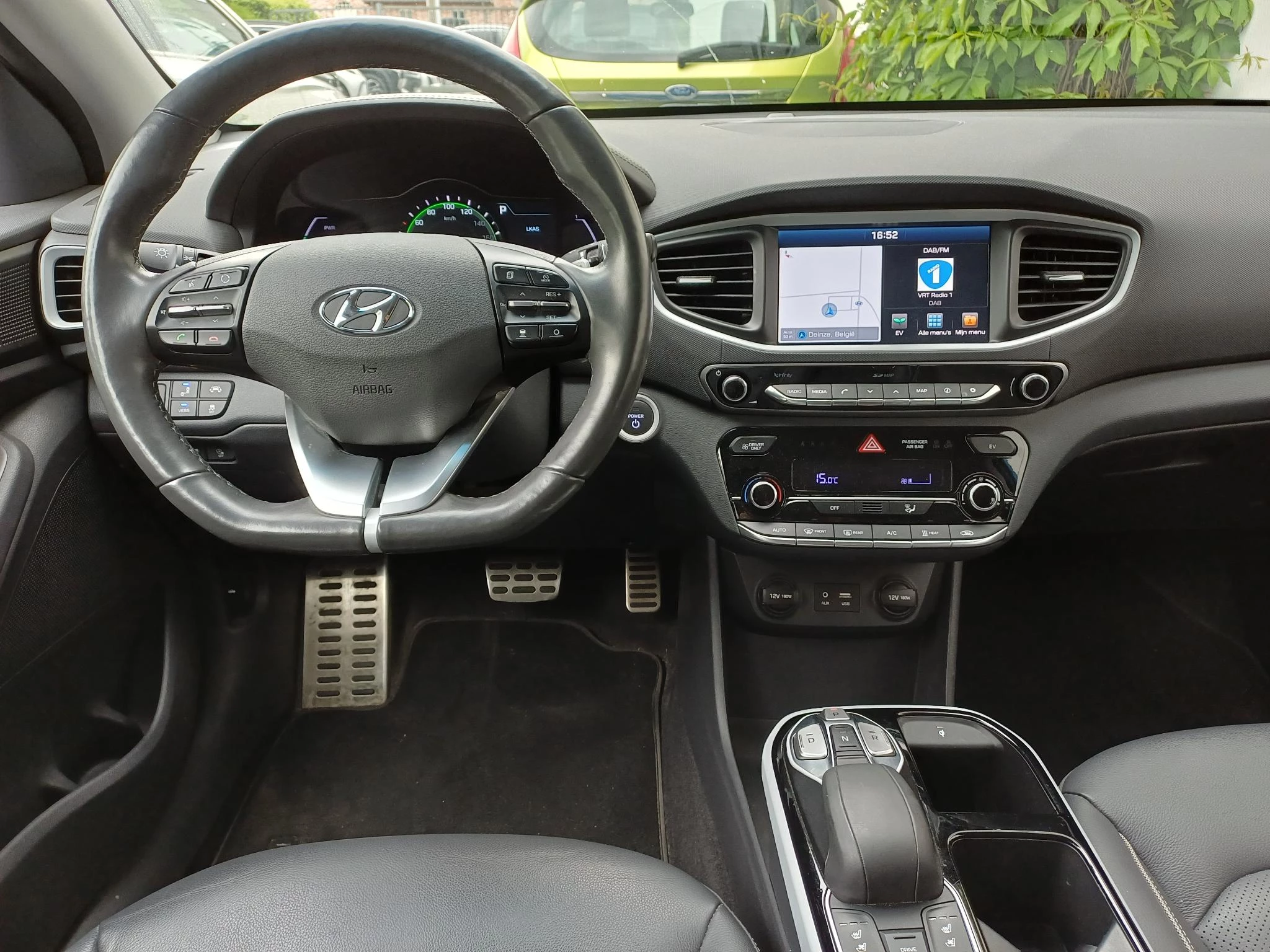 Hyundai IONIQ Electric Executive