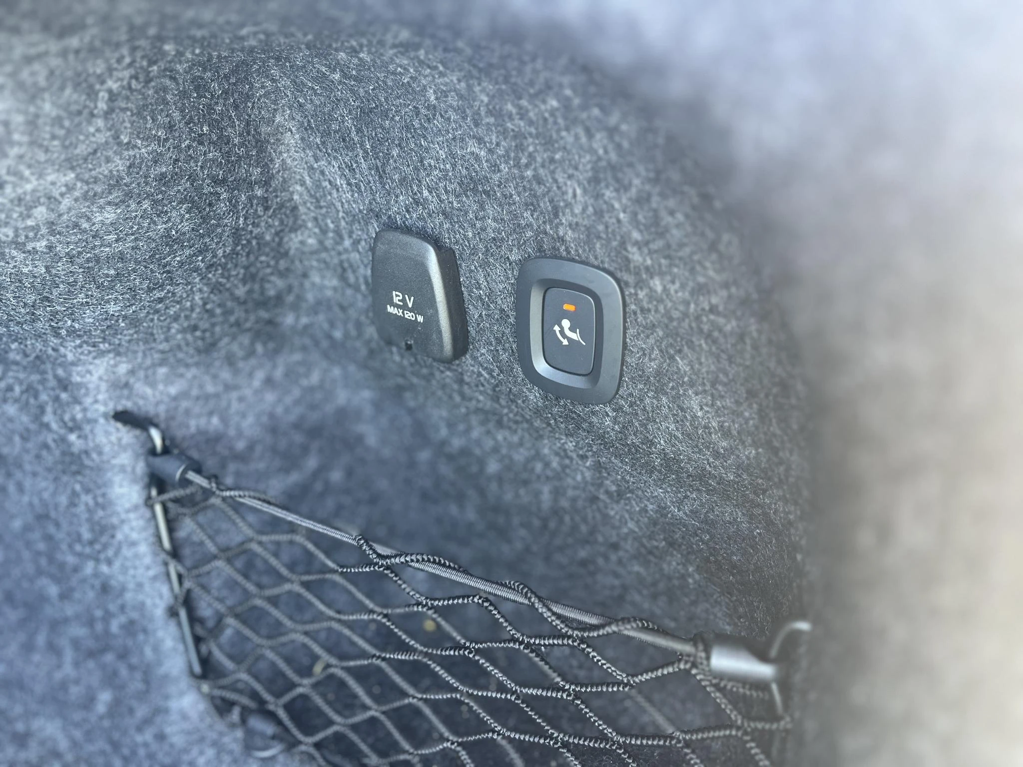 Volvo-S60-image-12