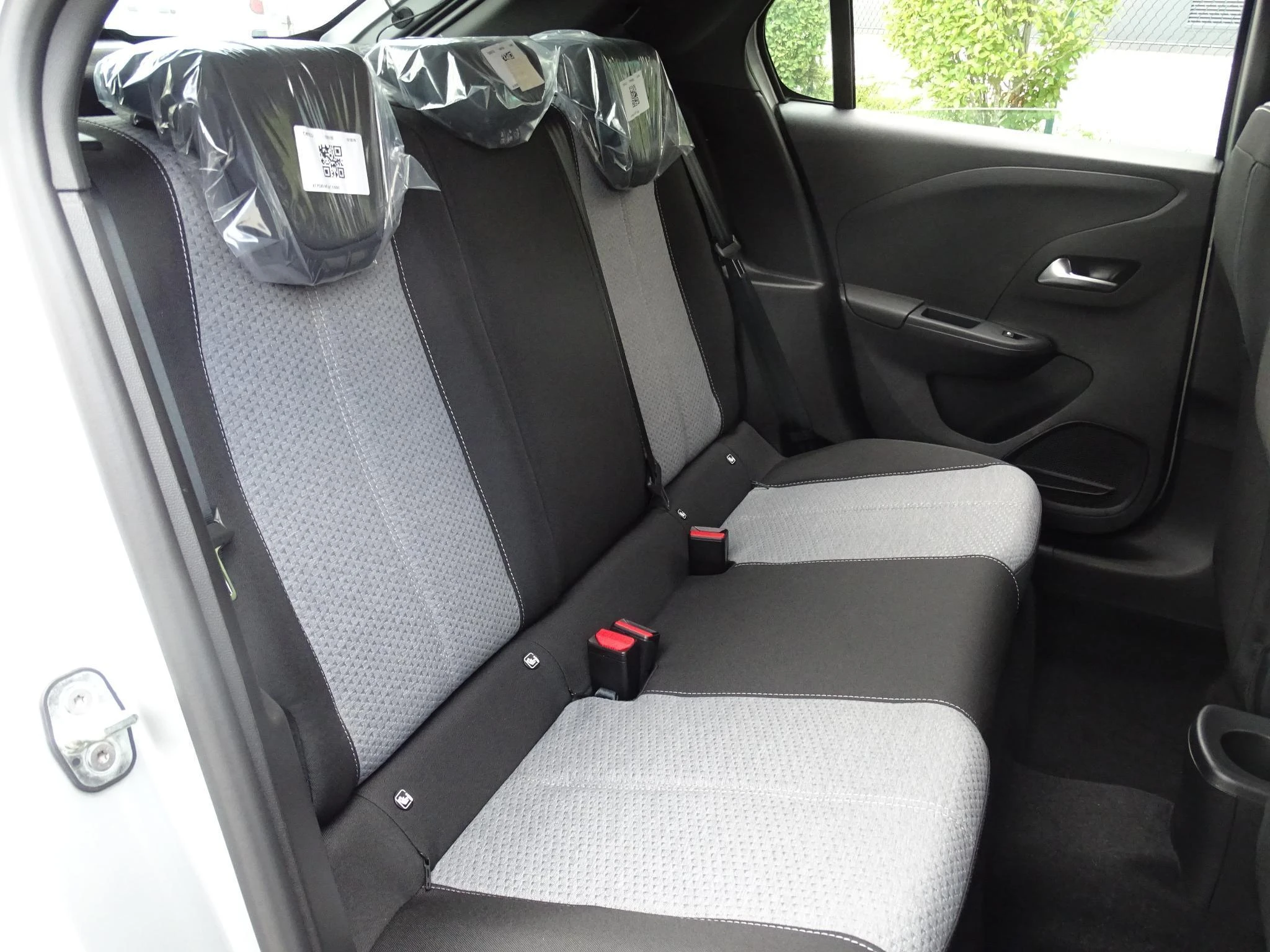 Opel-Corsa-image-14