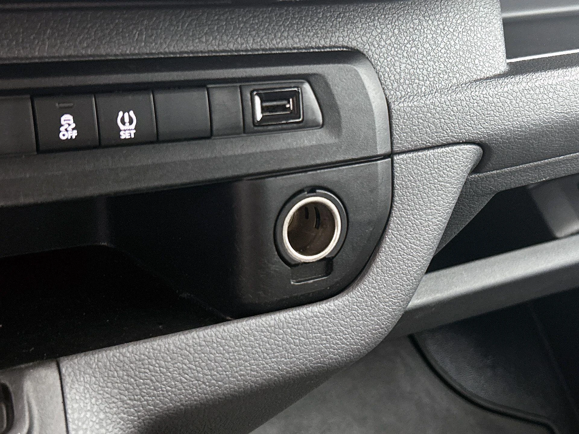 Opel-Vivaro-e-image-22