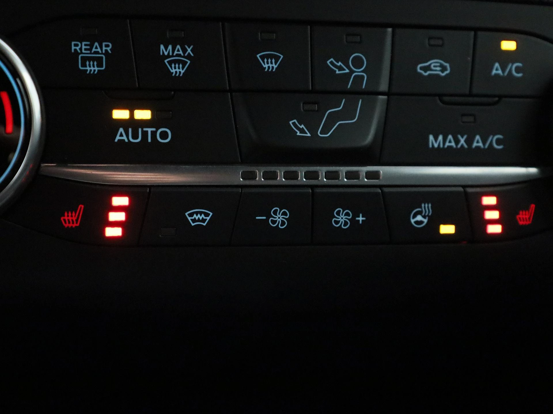 Ford-Kuga-image-27