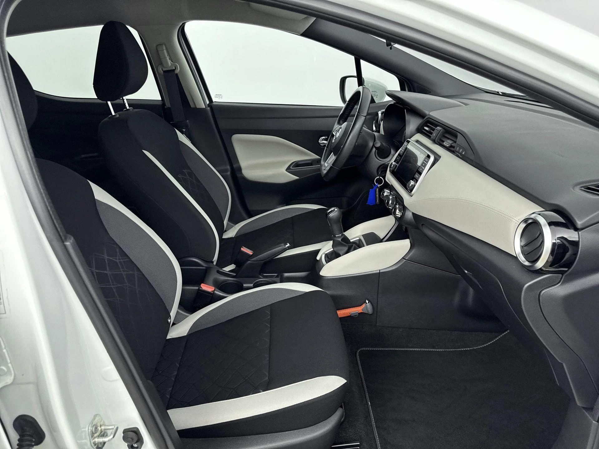 Nissan-Micra-image-21