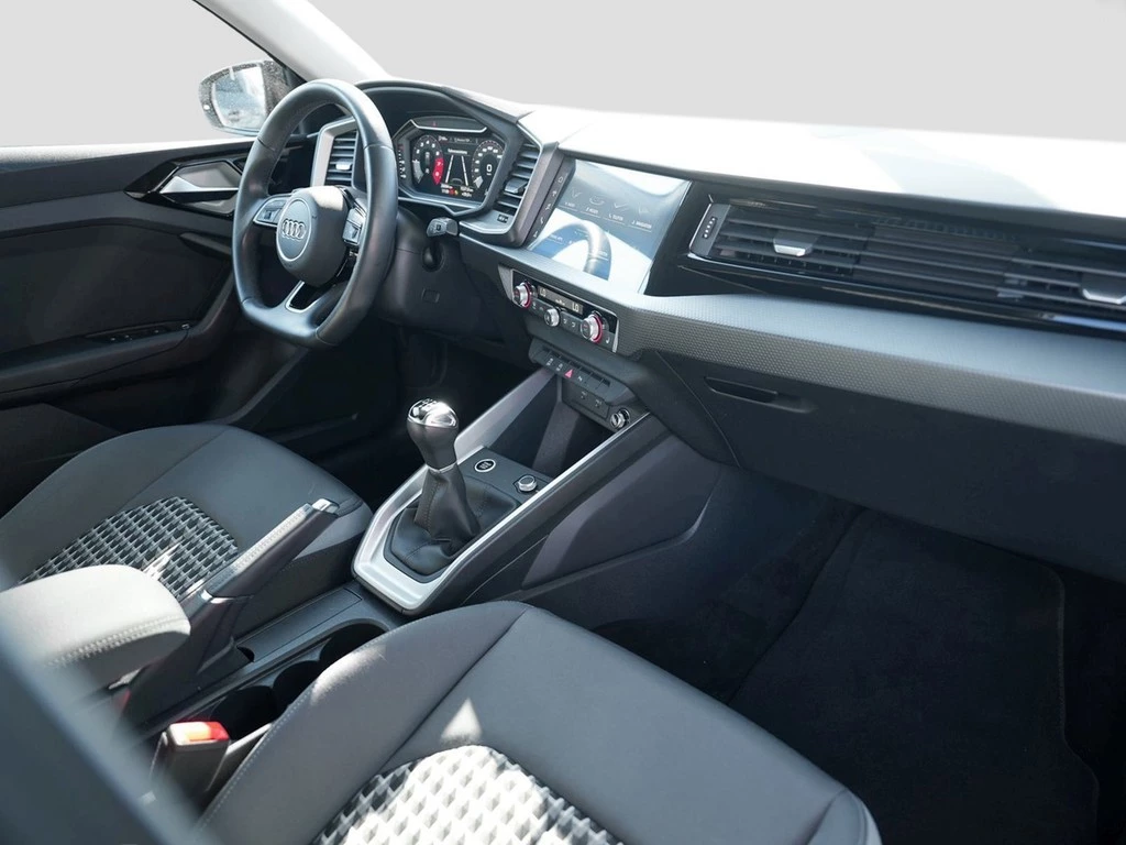 Audi A1 Sportback 30 TFSI S Line /LED/GRA/SHZ/DAB