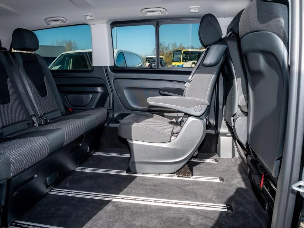 Mercedes-Benz-Vito 114-image-11