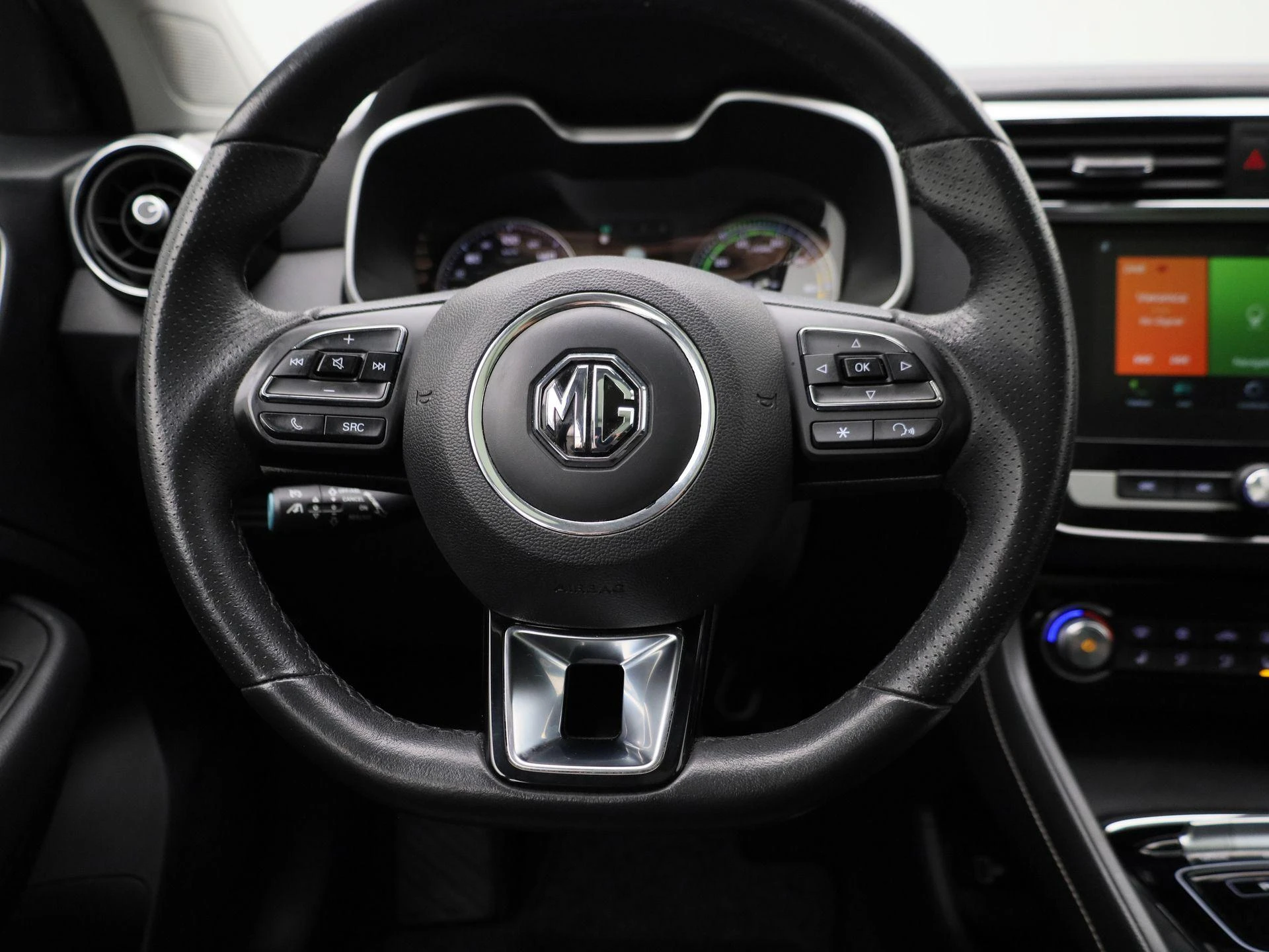 MG-ZS EV-image-6