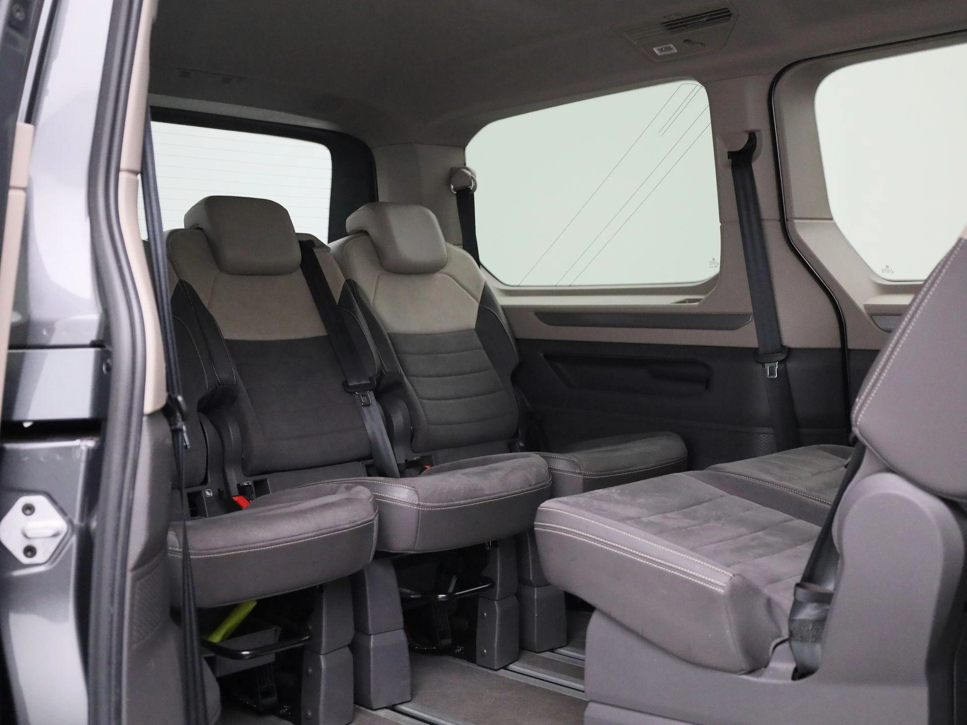 Volkswagen Multivan 1.4 eHybrid L2H1 Life 218PK