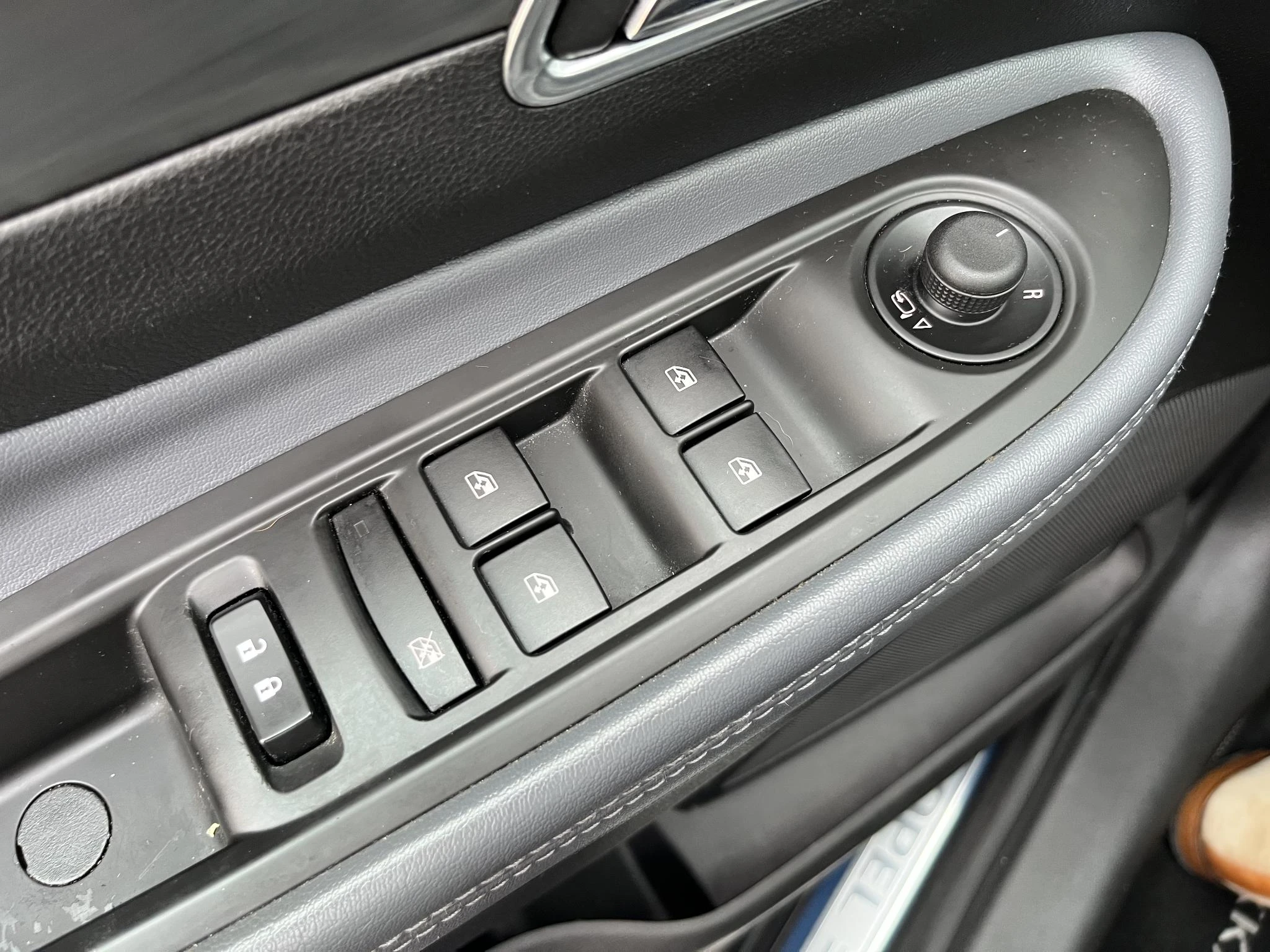 Opel-Mokka-image-15