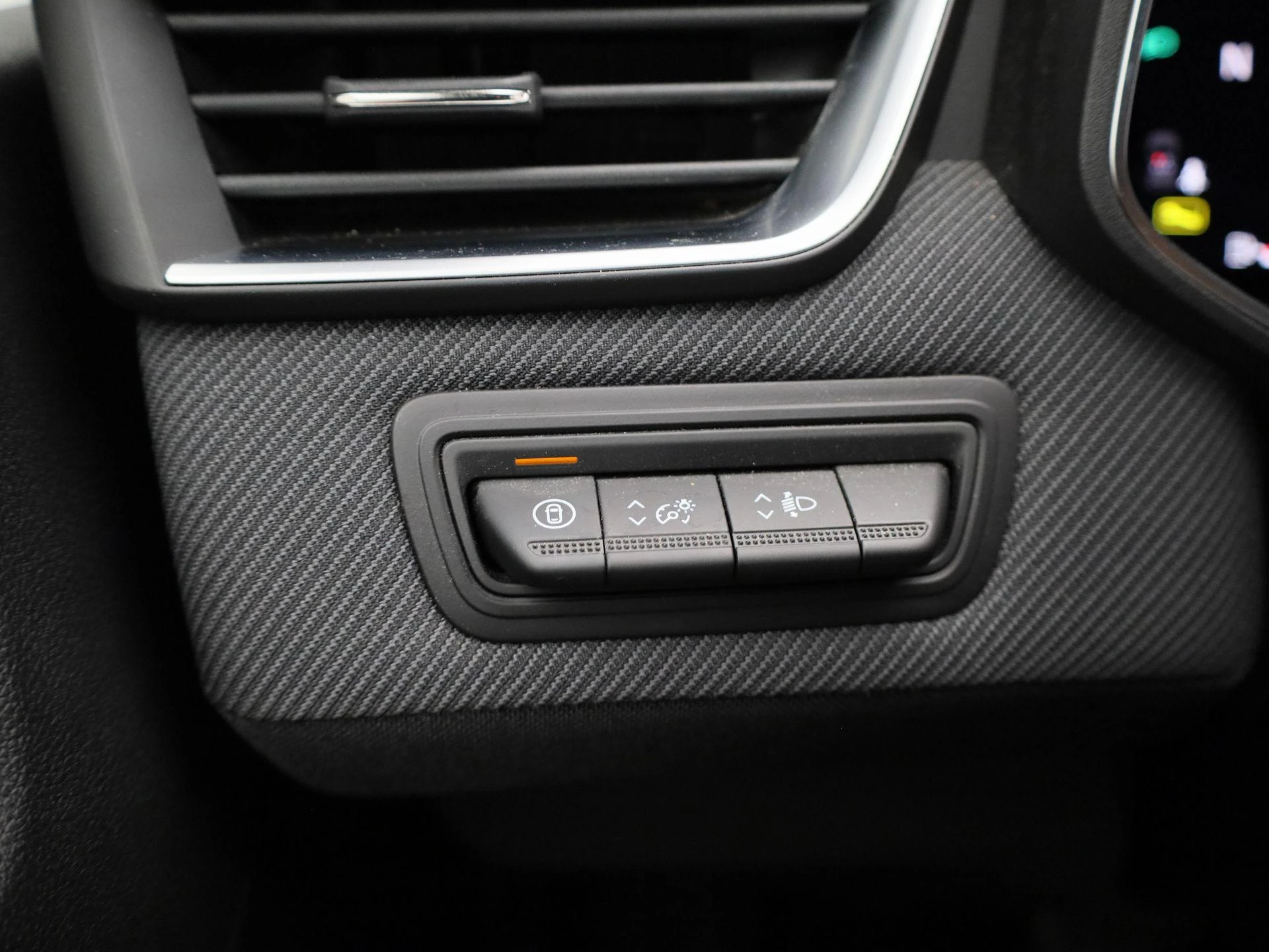 Renault-Clio-image-20