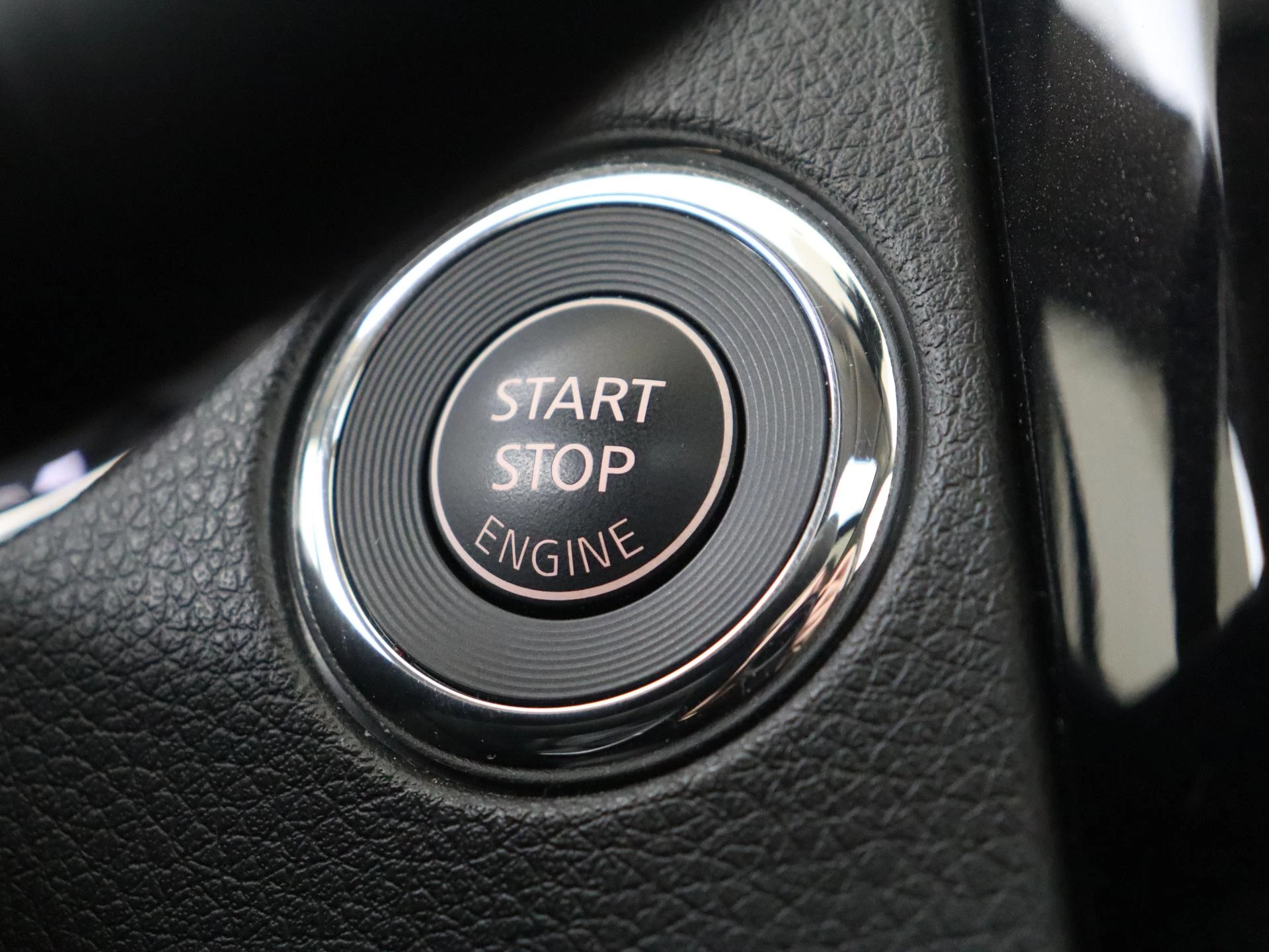 Nissan-X-Trail-image-19