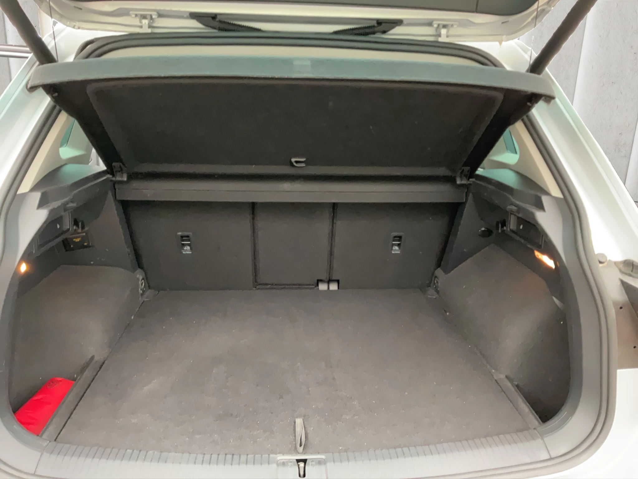 Volkswagen-Tiguan-image-9