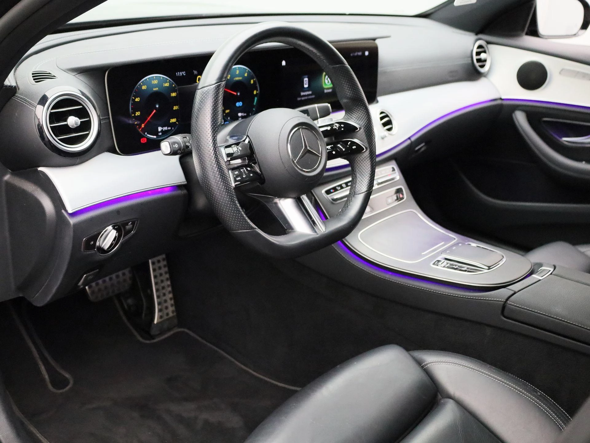 Mercedes-Benz-Classe E-image-33