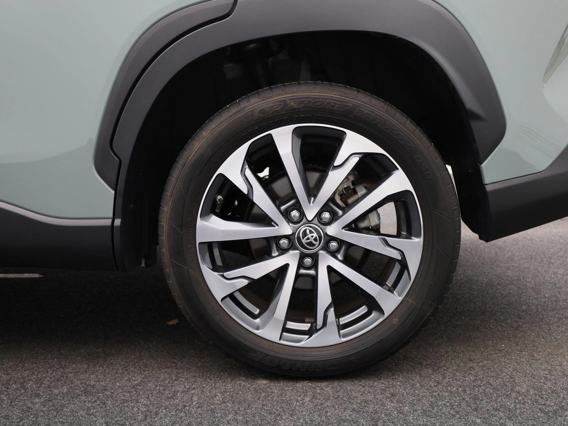 Toyota-Corolla Cross-image-12