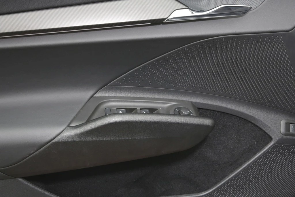 Škoda-Enyaq iV-image-15