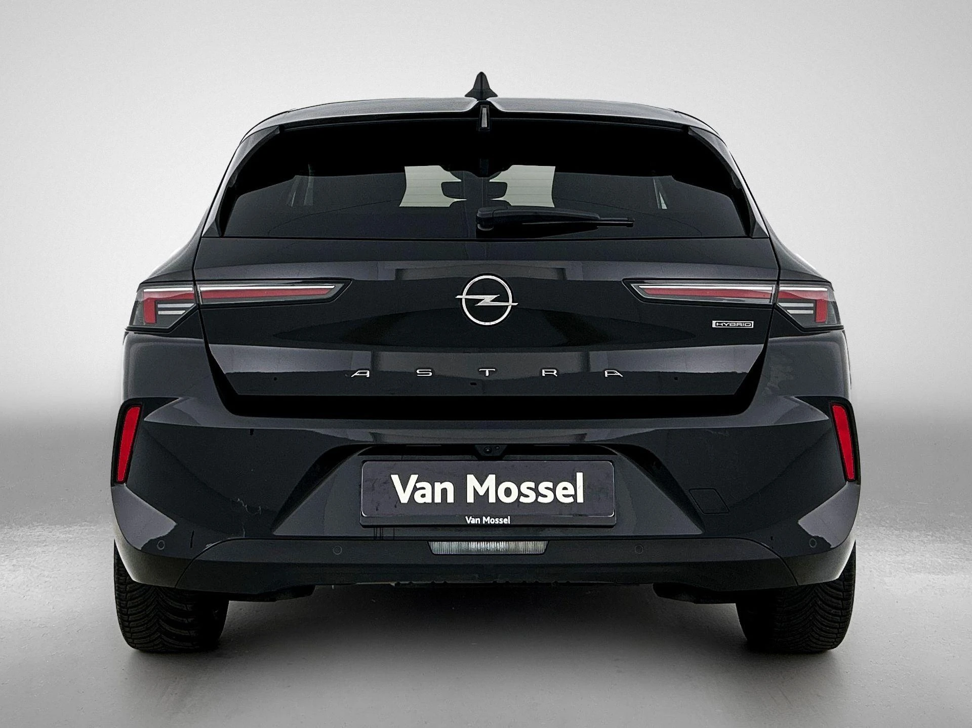 Opel Astra 1.6 Turbo Plug In Hybrid Edition