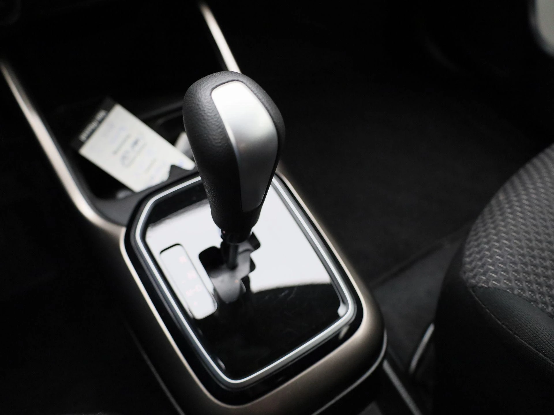 Suzuki-Ignis-image-21