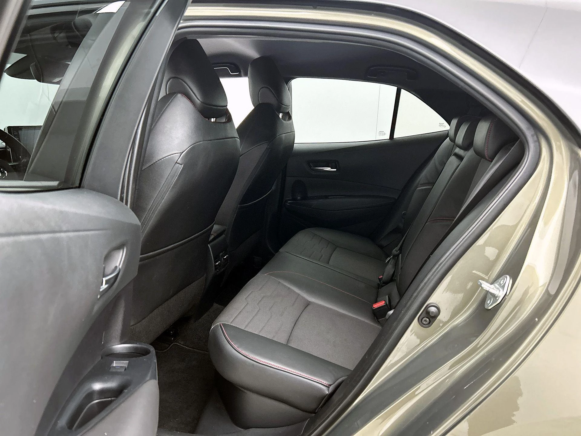 Toyota-Corolla-image-26