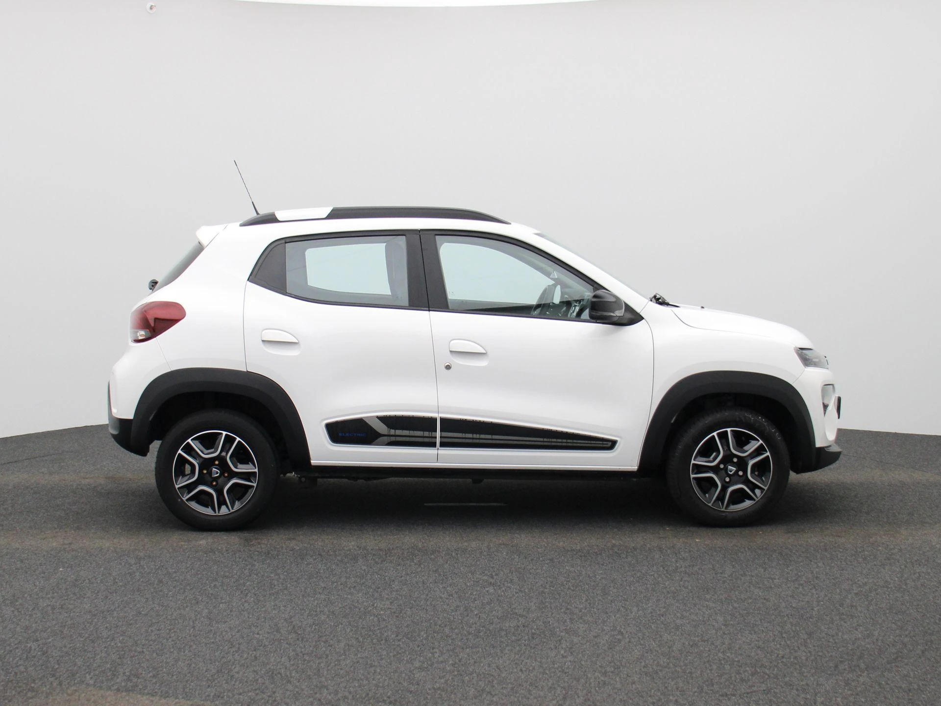 Dacia-Spring-image-5