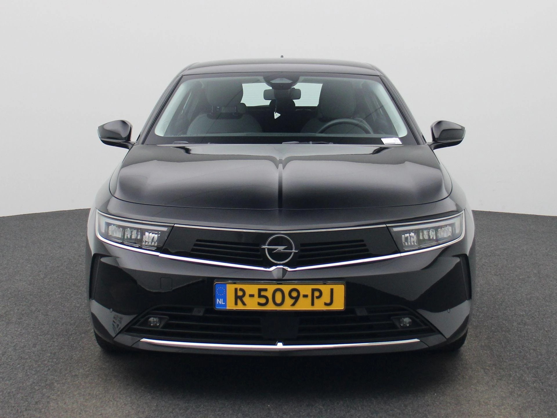 Opel-Astra-image-2