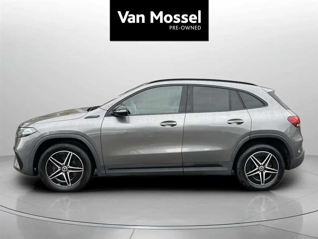 Mercedes-Benz-EQA-image-7