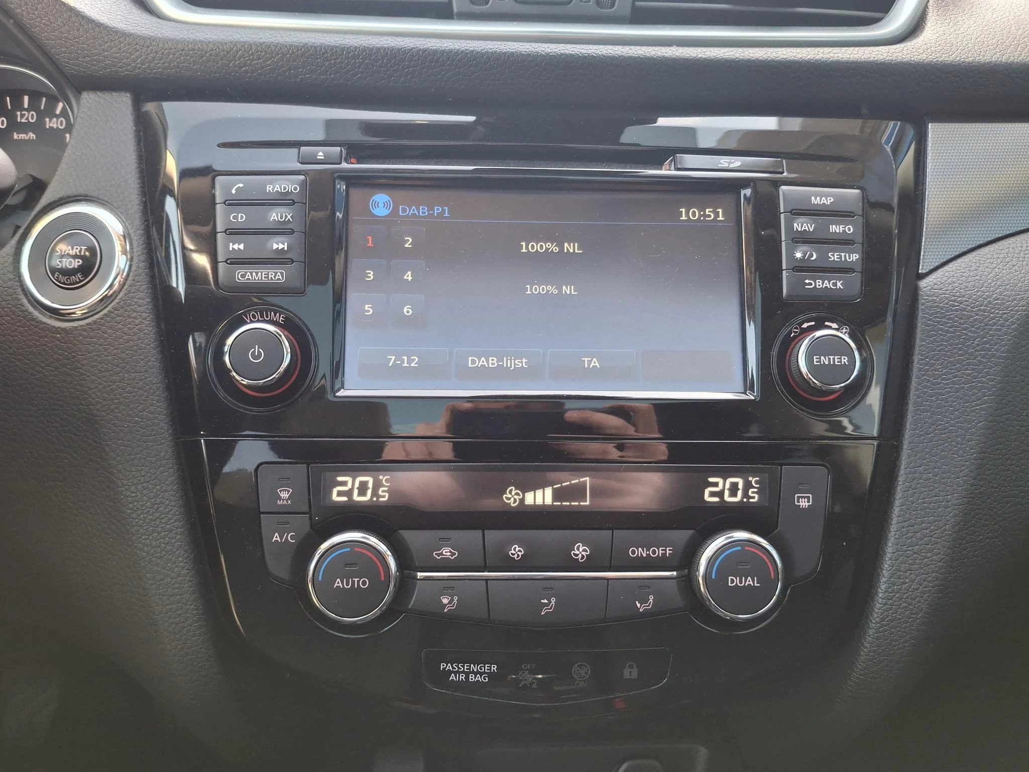 Nissan-QASHQAI-image-15