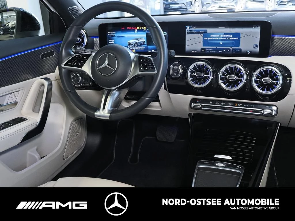 Mercedes-Benz A-Klasse 200 PROGRESSIVE PANO 360 BURMESTER NIGHT NAVI Progressive