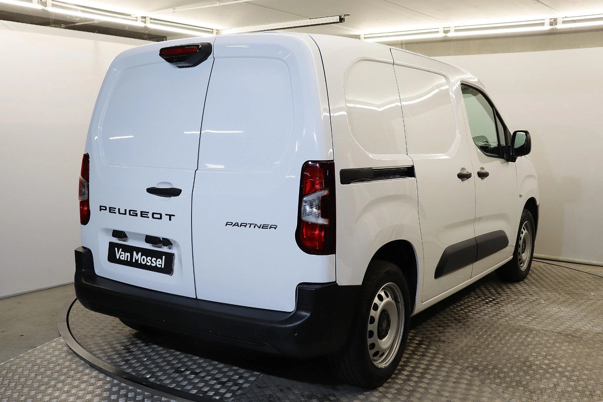 Peugeot Partner Peugeot Partner 1.5 BlueHDi L1 Light 96kW EAT8