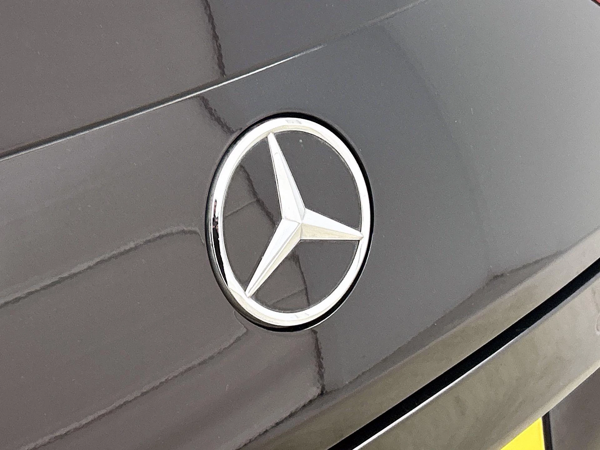 Mercedes-Benz CLA 250 e AMG Line