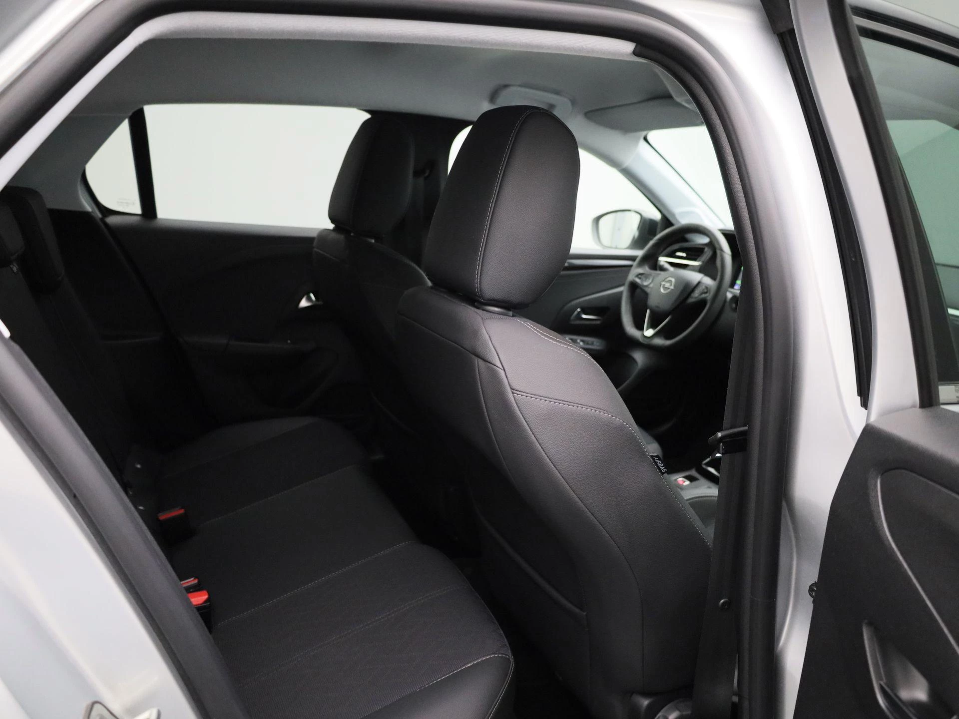 Opel-Corsa-e-image-36