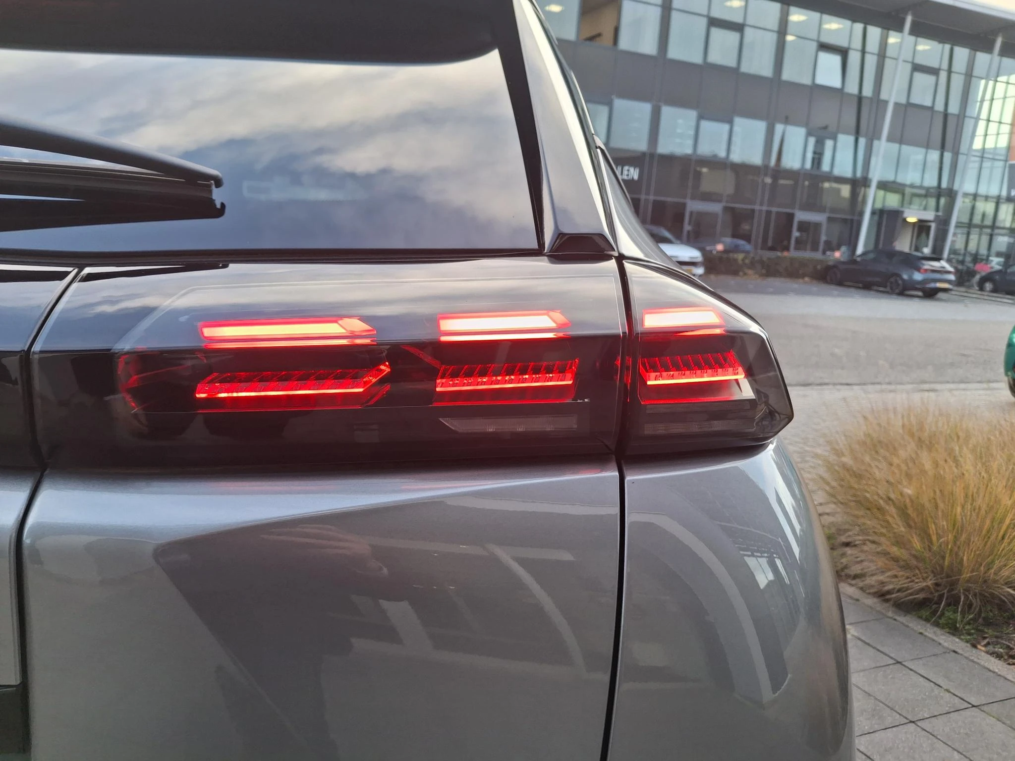 Peugeot-2008-image-12