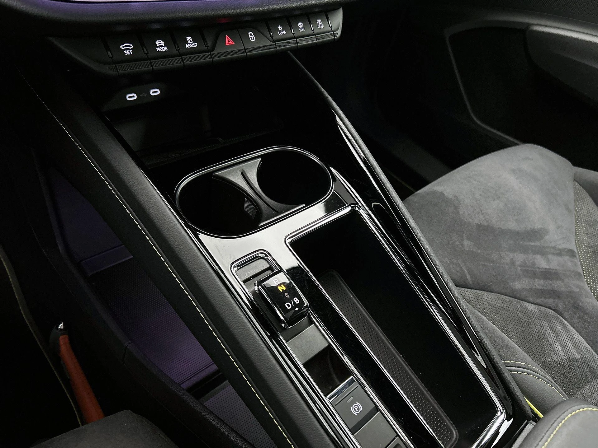 Škoda-Enyaq Coupe-image-27