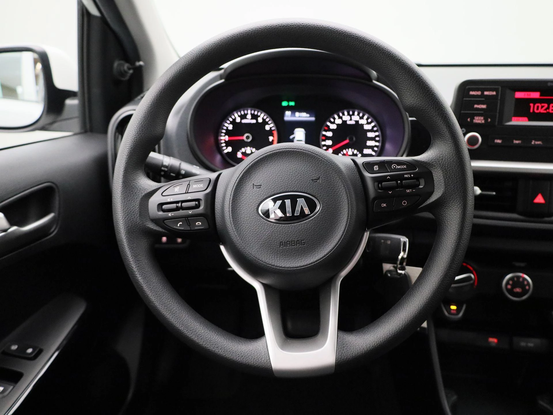 Kia-Picanto-image-6