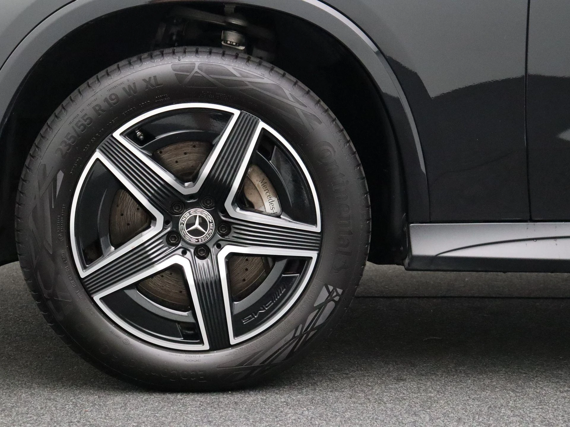 Mercedes-Benz-GLC-image-6