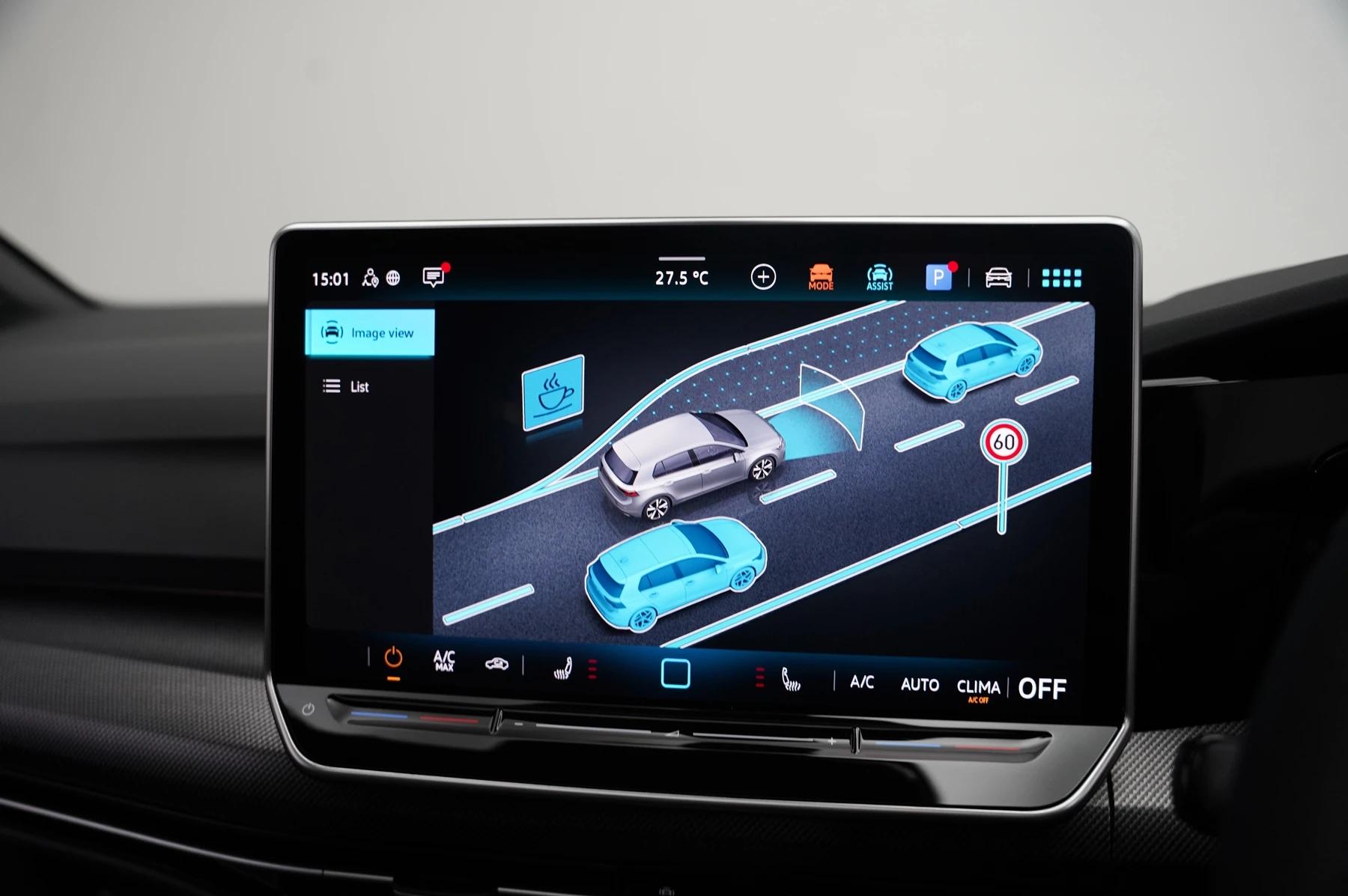 Volkswagen-Golf-image-24