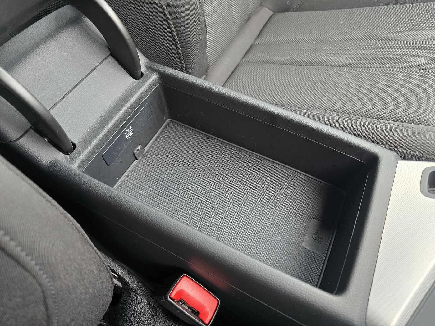 Audi-A4-image-18
