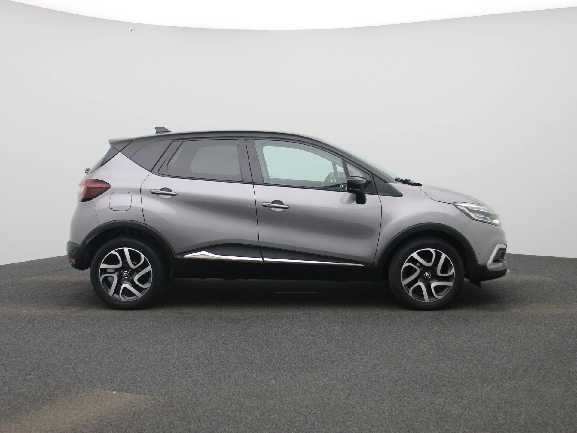 Renault-Captur-image-5