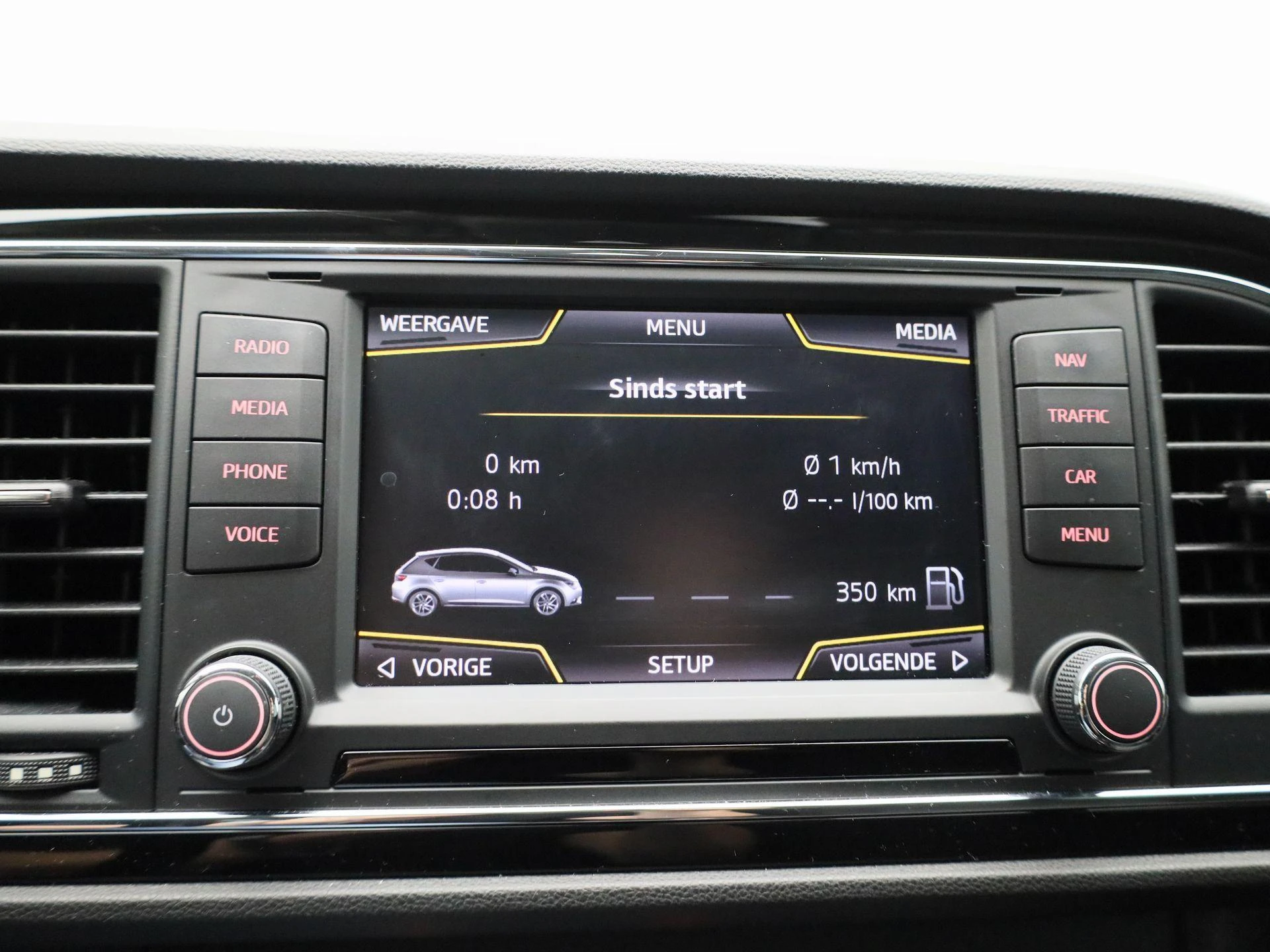 SEAT-Leon-image-23