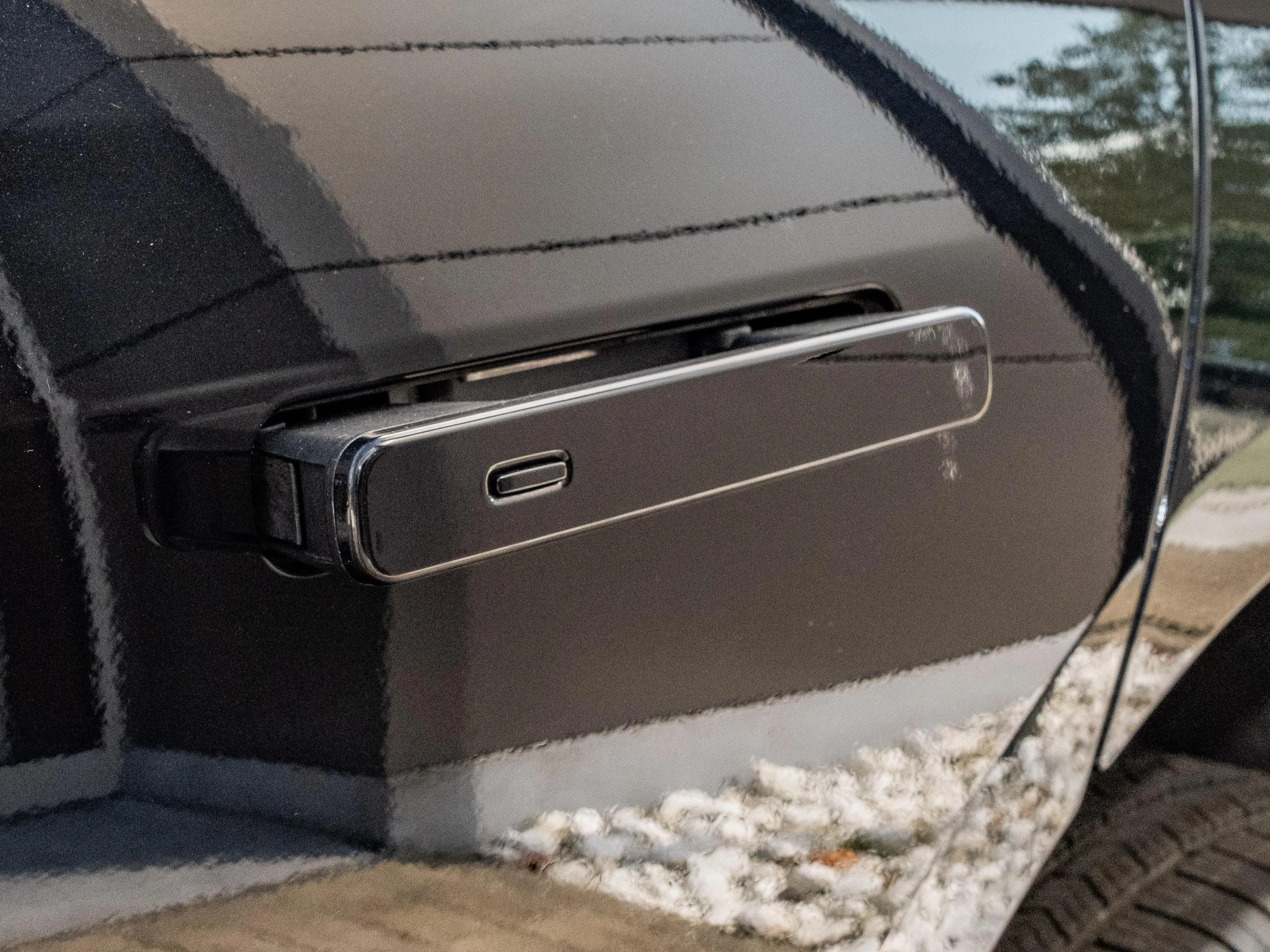 Jaguar-I-PACE-image-10