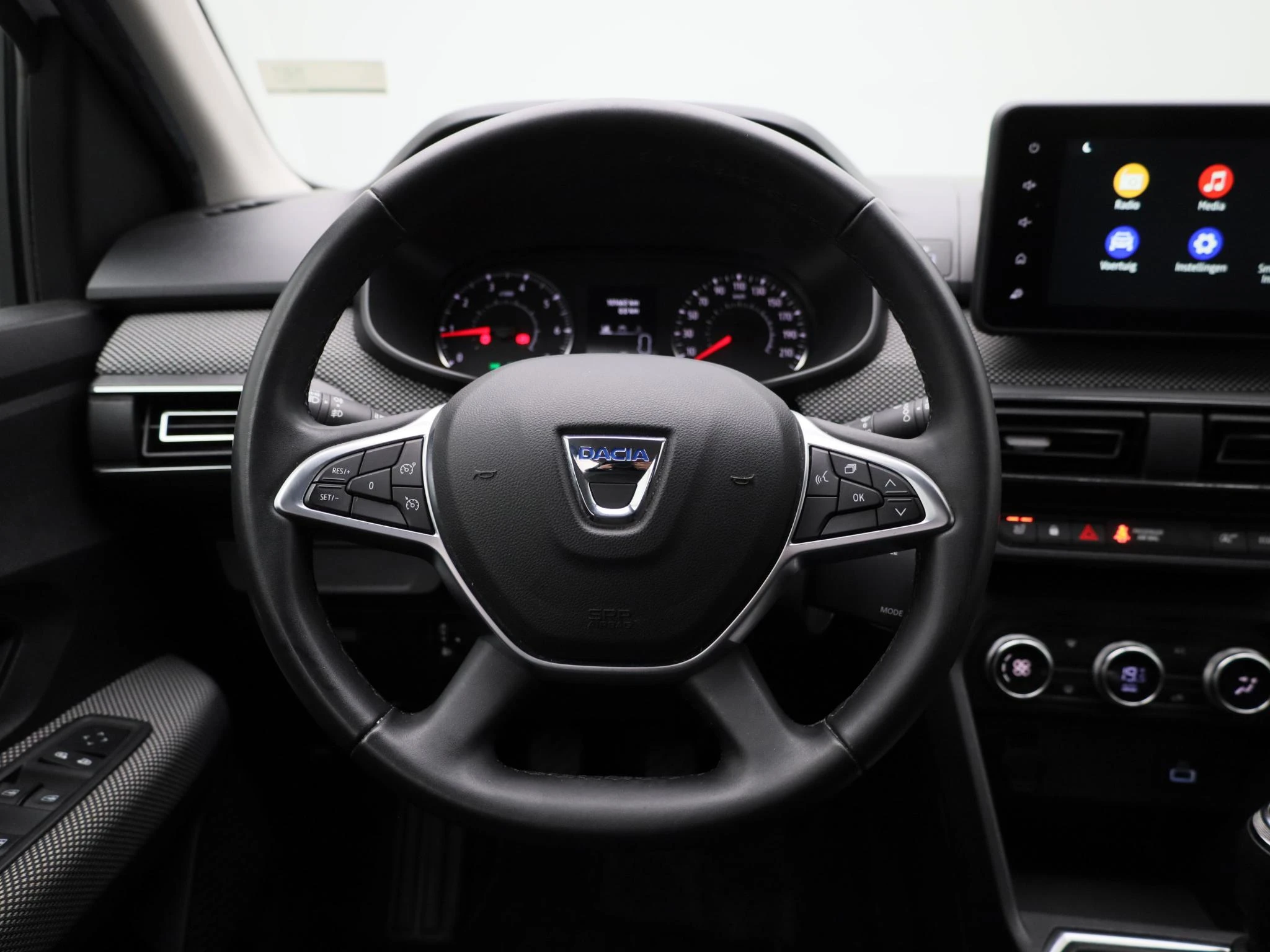 Dacia-Jogger-image-6