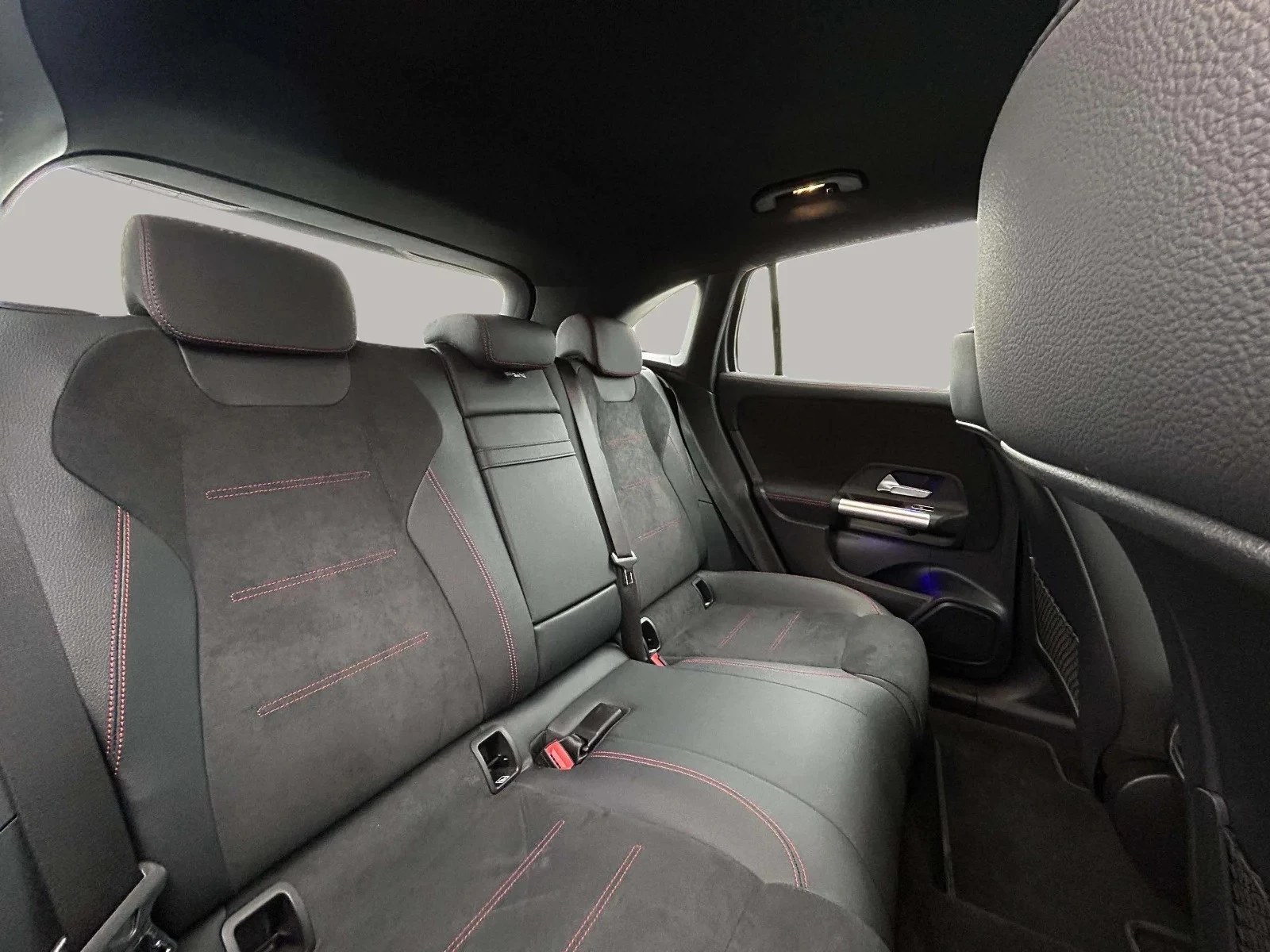 Mercedes-Benz-EQA-image-17