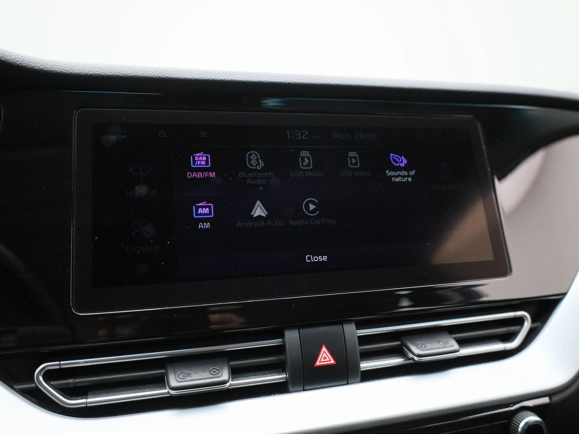 Kia-Niro-image-28