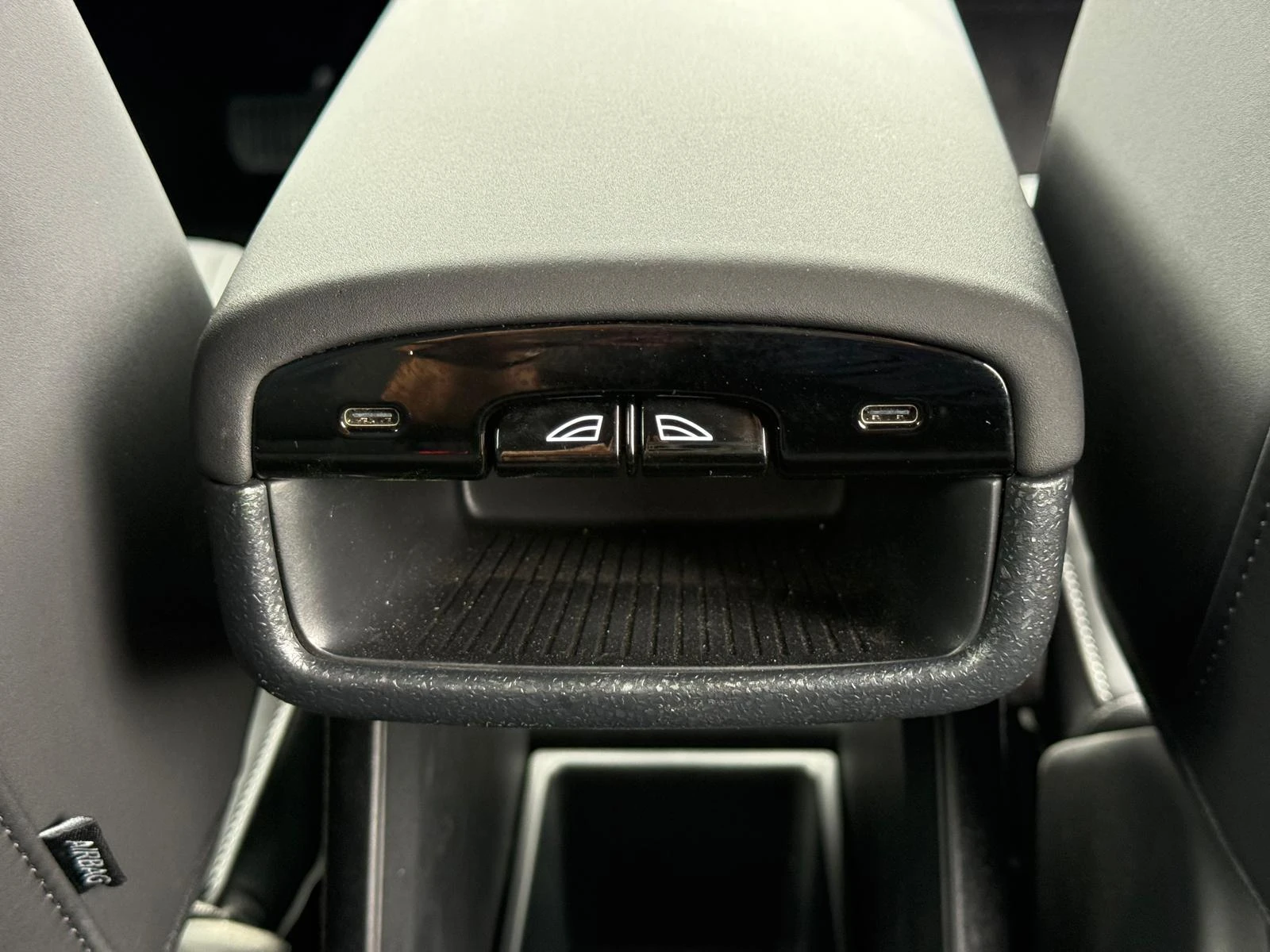 Volvo-EX30-image-15