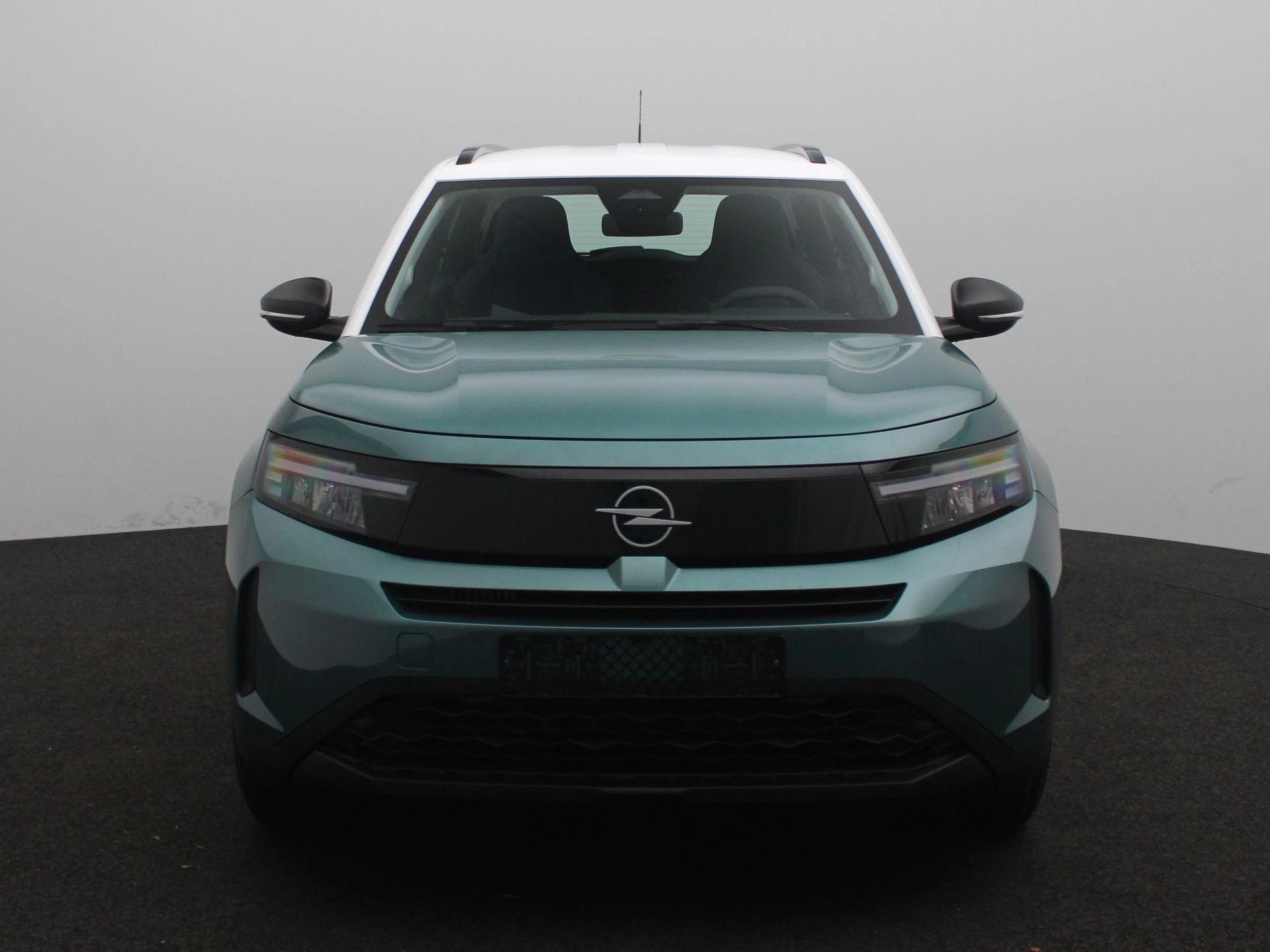 Opel Frontera 1.2 Turbo Hybrid Edition