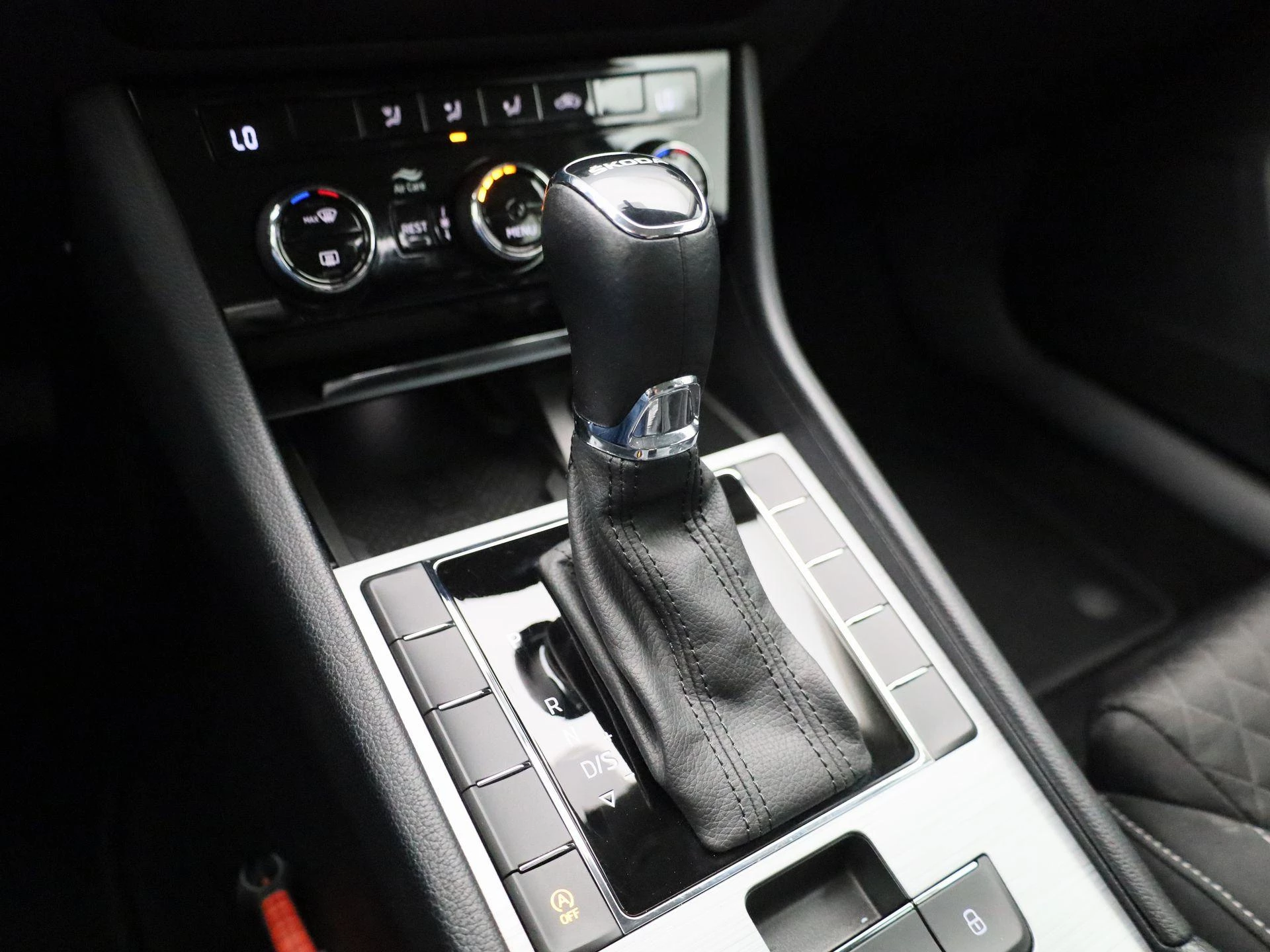 Škoda Superb Combi 1.5 TSI ACT Business Edition
