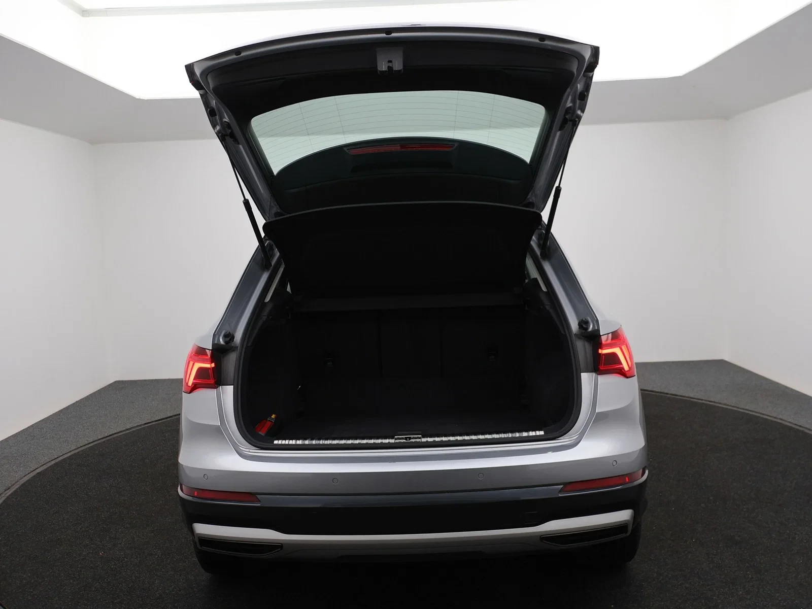 Audi-Q3-image-16
